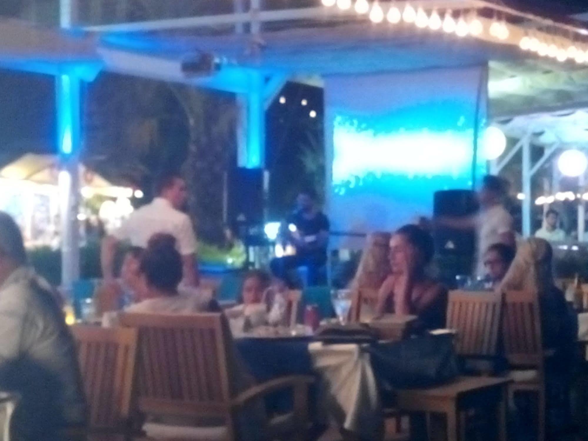Alya Turkbuku Beach Hotel Exteriör bild